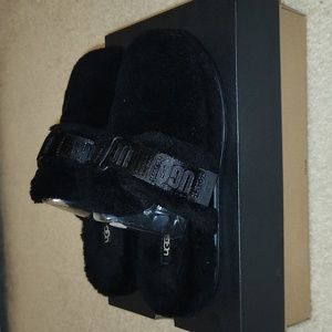 Ugg Mens 7/Women's 8.5 Fluff It Slippers/Slides